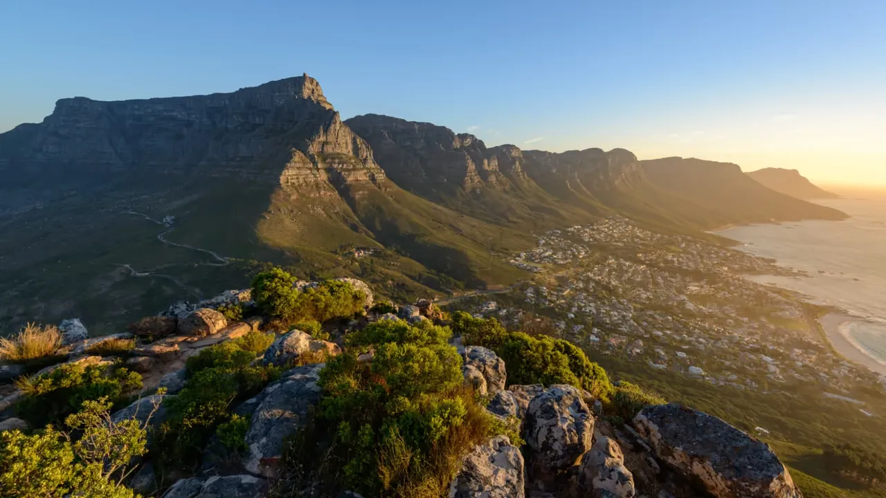 Vandra mellan paradis och savann